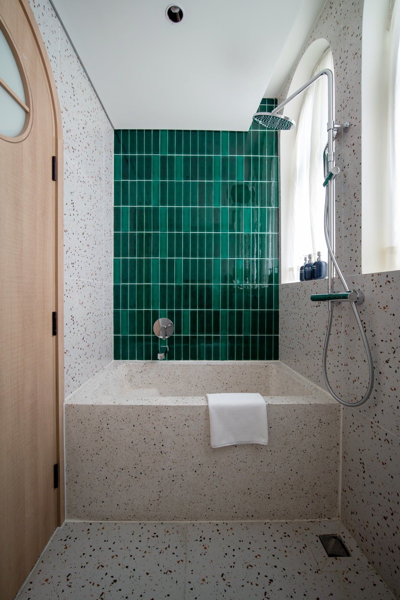 Phòng Luxury Deluxe Balcony