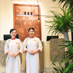 Nụ Cười Nở Từ Trái Tim, Chạm Vào Trái Tim